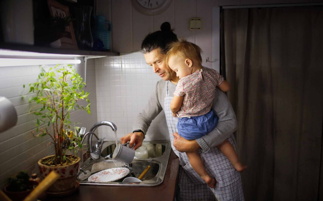 Dad,And,Baby,Wash,Dishes,In,The,Sink,,Lifestyle,In
